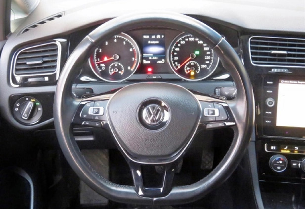 Volkswagen Golf cena 62000 przebieg: 116000, rok produkcji 2017 z Warszawa małe 137